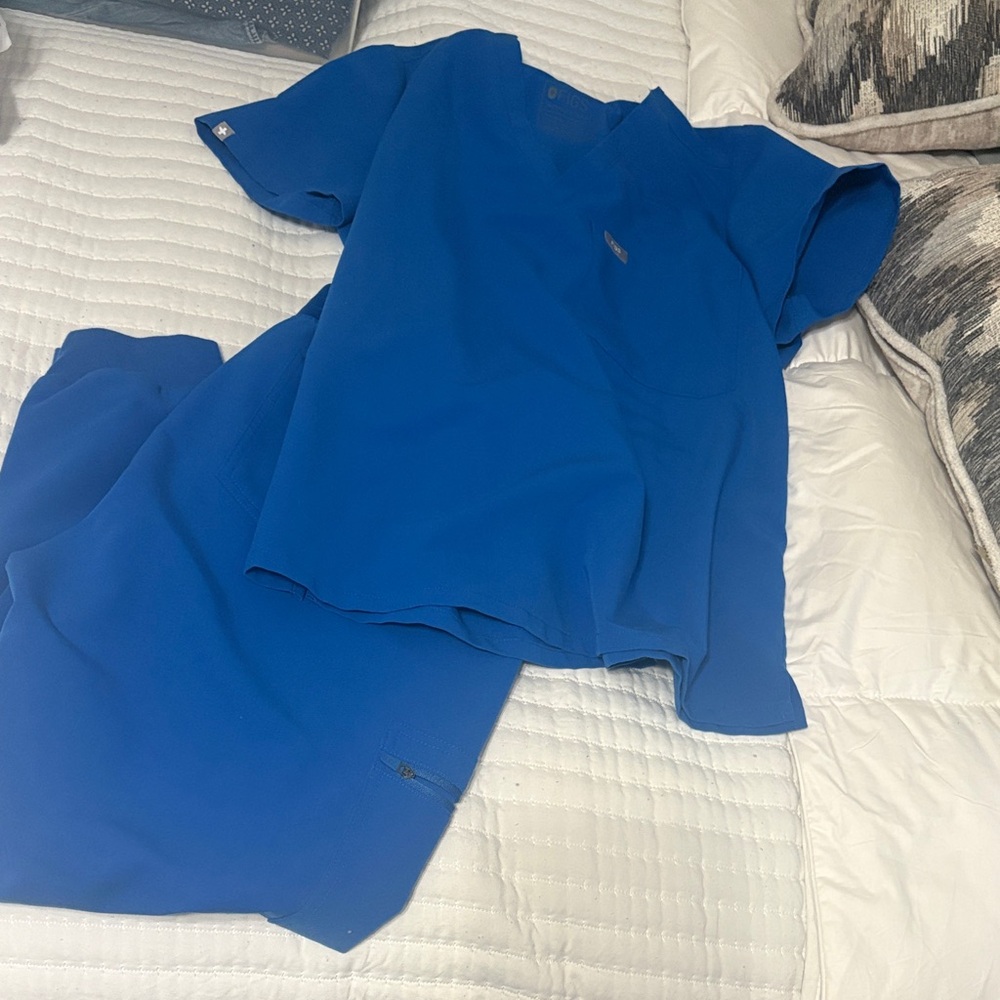 Figs Royal Blue Scrub Set